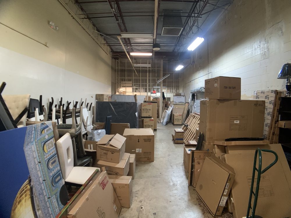 Twelve Oaks Plaza: 7004 W Waters Ave, Tampa, FL 33634